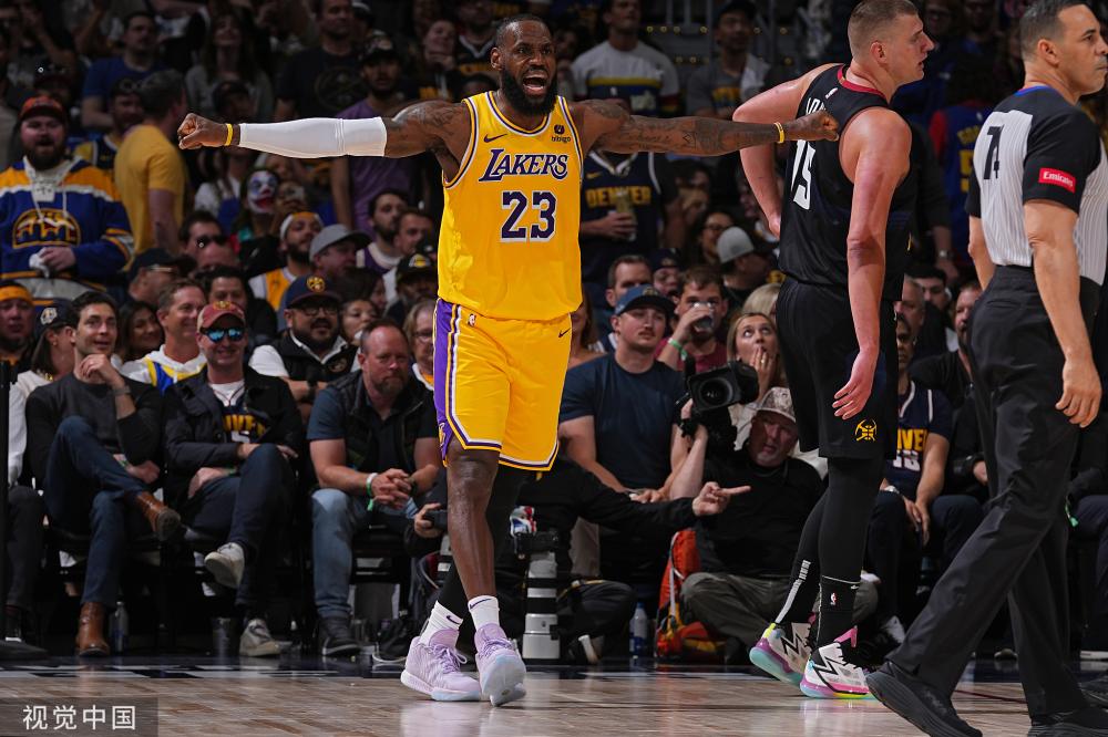 的精神感染 的精神感染